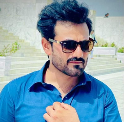 مومن مولائی